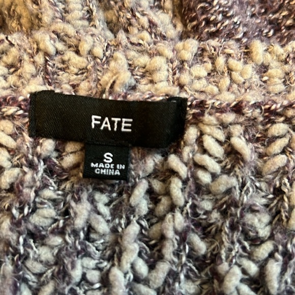 Fate Purple Colorblock Sweater Sz S. - Picture 4 of 5